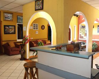 Hotel Pasadena II - San Salvador - Recepción