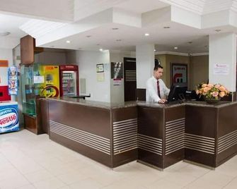 Serras Hotel - Rondonópolis - Reception