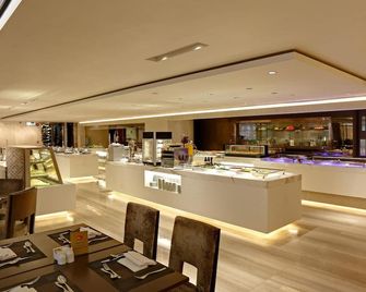 Prudential Hotel - Hong Kong