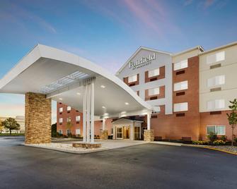 Fairfield Inn by Marriott Philadelphia Airport - Philadelphia - Building