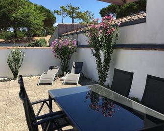 Beach house Atlantique 400m de la plage - Le Bois-Plage-en-Ré - Balcony