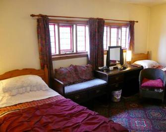 Hawthorn House Hotel - Kettering - Bedroom