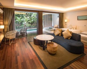 Suites by Watermark Hotel and Spa - Kuta - Phòng khách