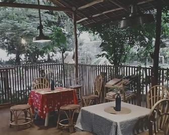 Balay Cuyonon Eco Lodge - El Nido - Restaurante