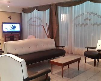Hotel Aoma Mar del Plata - Mar del Plata - Living room