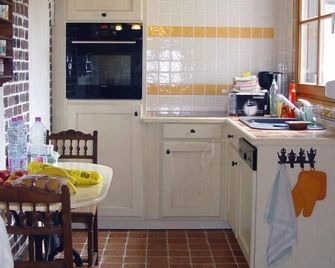 Holiday home with large garden in La Prée - Buchy - Cocina