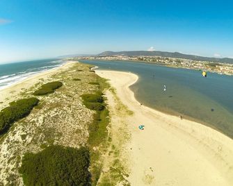 A Casa do Vale - 3 bedroom house front of Beach - Esposende - Plage