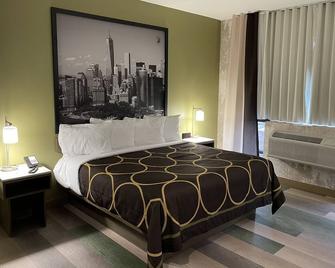 Super 8 by Wyndham Bronx Near Botanical Garden - Bronx - Bedroom