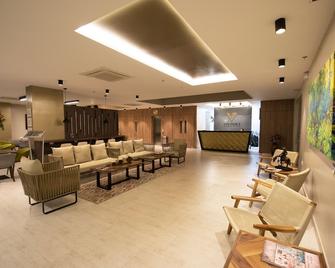 Vvc Hotel's - Villavicencio - Lounge