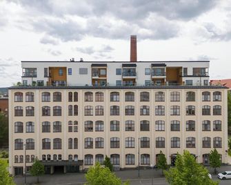 'Pyynikinkulma' - 1BR Apt with Stunning Views, Sauna & Balcony - Tampere - Building