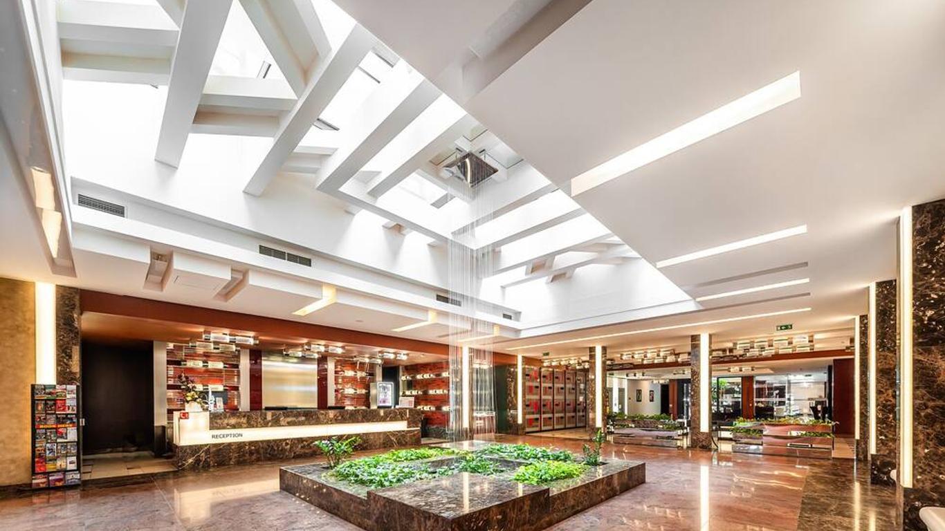 Grand Majestic Hotel Prague