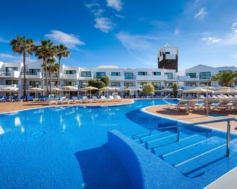 Be Live Experience Lanzarote Beach - Costa Teguise - Pool
