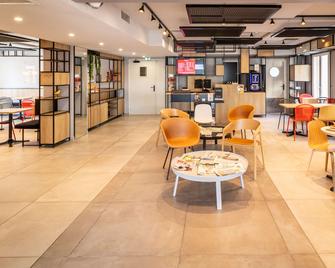 Ibis Roquebrune Cap Martin Menton - Рокбрюн-Кап-Мартен - Будівля