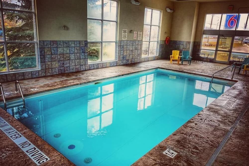 Motel 6-London, On - Ontario - Londres - Piscina