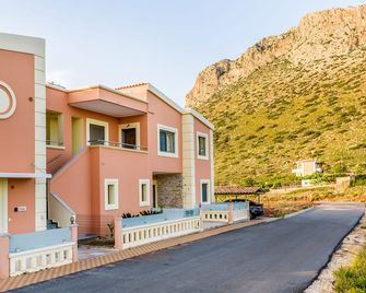 Stavros Marillia Apartment With Porch - Stavros - Edificio