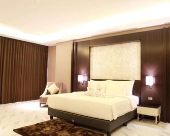 Grand Karlita Hotel Purwokerto - Purwokerto