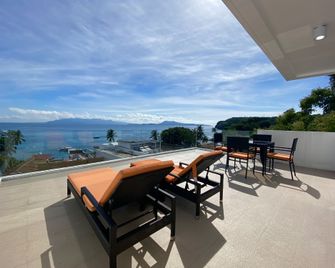 Lalaguna Villas Luxury Dive Resort and Spa - Puerto Galera - Balcony