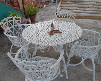 Hostal Zamora - Trinidad - Terasa