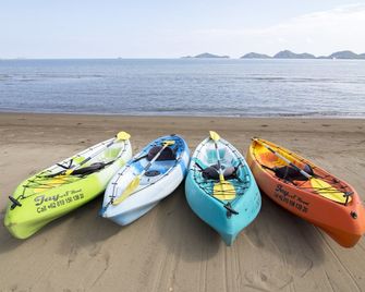 Puri Sari Beach Hotel - Labuan Bajo