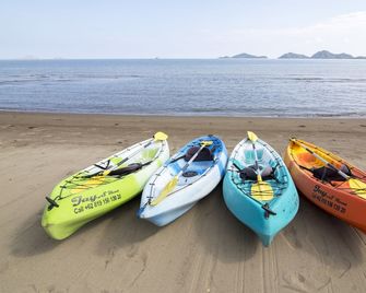 Puri Sari Beach Hotel - Labuan Bajo