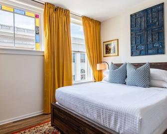 Wild Turkey Suite, The Woodford Hotel - Versailles - Habitación