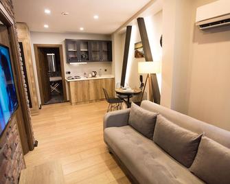 Long Stay Istanbul - Istanbul - Living room