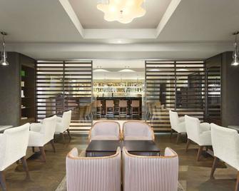 Ramada by Wyndham Pitesti - Piteşti - Restaurante