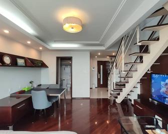 وورلد يونيون سيرفيس أبارتمنت كوزمو - شنغهاي - غرفة طعام