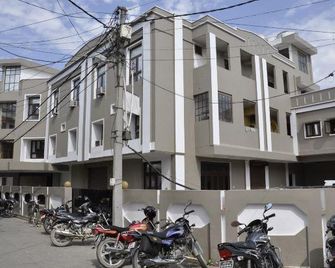Hotel Pratiksha - Morādābād - Gebäude