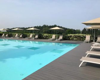 Agriturismo Fontanelle - Cavaion Veronese - Басейн