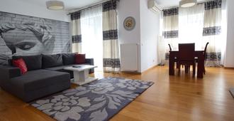 Upground Residence Apartments - Bucharest - Living room