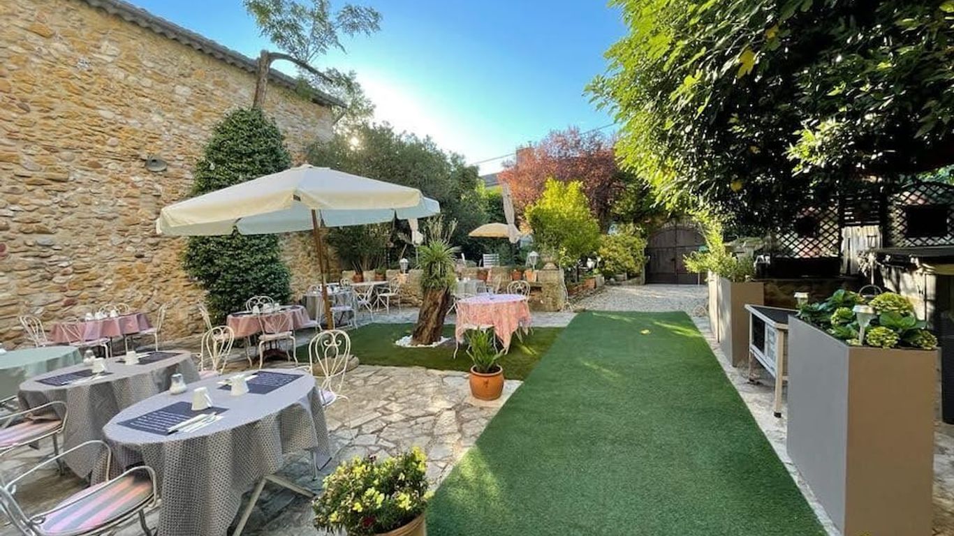 Hotel Le Manoir du Raveyron