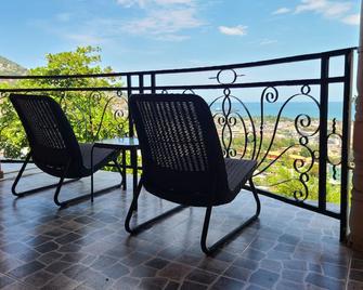 Habitation Des Lauriers - Cap Haitien - Balkon