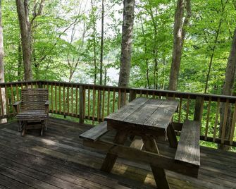 Private and Luxurious Rustic Hideaway on Barren River Lake - Scottsville - Balcón