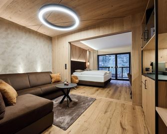 Valara Alpine Art Hotel - Tux