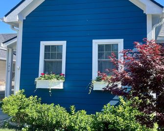 The Little Blue Cottage in Fountain Square-Family Friendly - Indianapolis