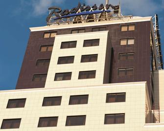 Radisson Hotel, Astana - Astana - Edificio