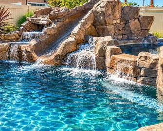 La Casa de Mickey - Anaheim - Pool