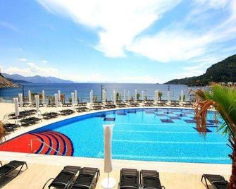 Turunç Dream Hotel - Turunç - Bazén