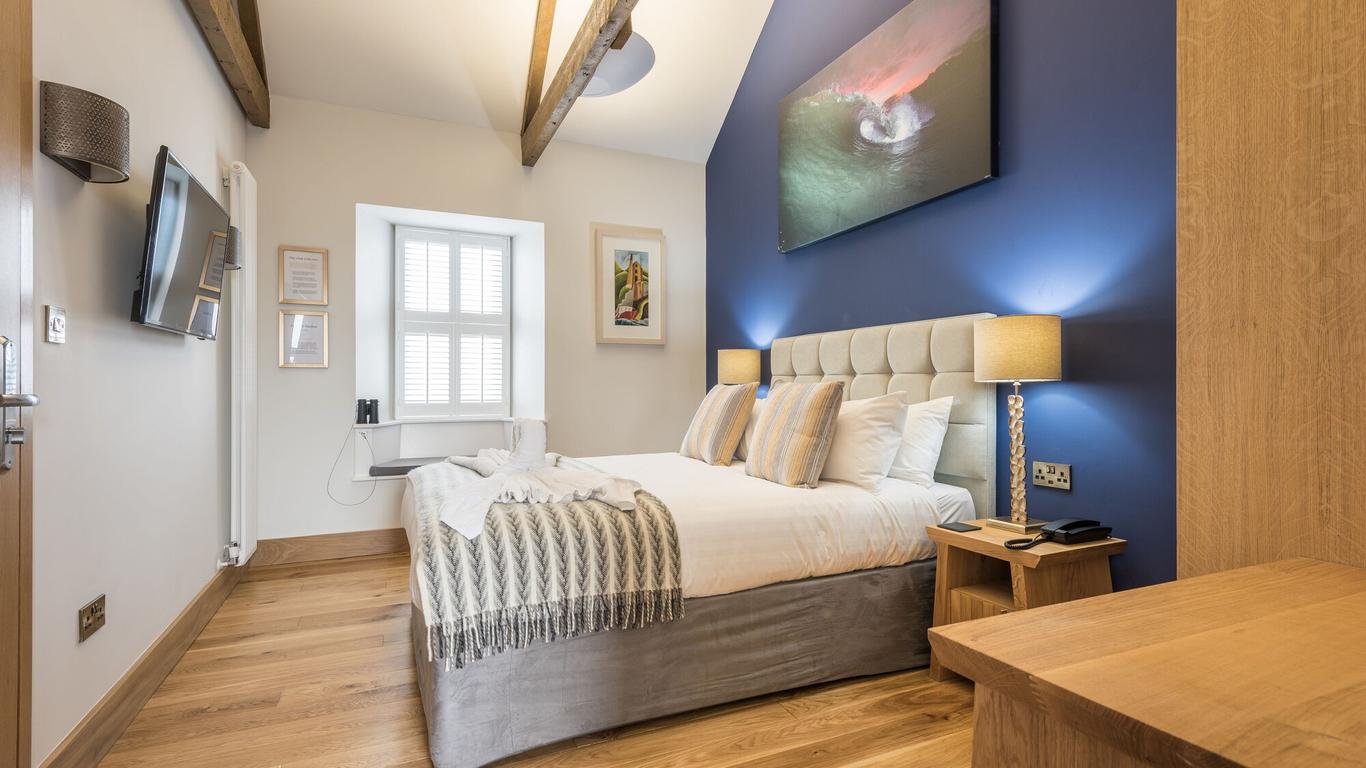 The Land's End Hotel