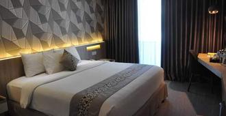 Sala View Hotel - Surakarta City - Phòng ngủ