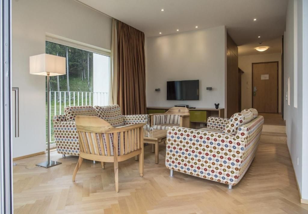 Waldhotel & SPA Davos - for body & soul - דאבוס - סלון