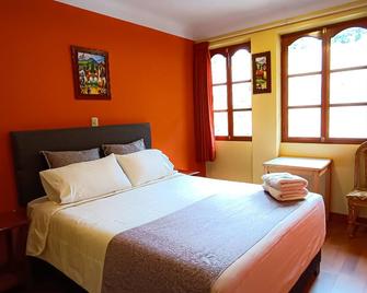 Inka's Haven Hotel - Ollantaytambo - Ložnice