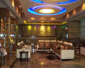 Fortune Royal Hotel - Fujairah - Lobby