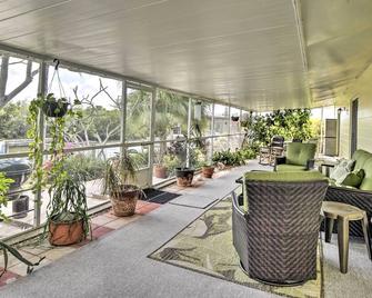 Merritt Island Home with Boat Dock on Canal Front! - Merritt Island - Balcony