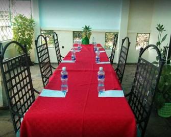 Cingaki Hotel - Mombasa - Restaurante