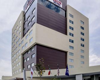 HS HOTSSON Hotel Irapuato - Irapuato - Rakennus
