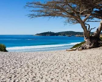 Hofsas House Hotel - כרמל ביי דה סי - חוף