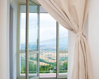 Ospitati - B&B Le Tre Chiavi - Castel Frentano - Balcony