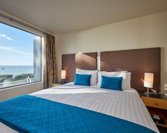 Waves Luxury Apartments - Kaikoura - Bedroom